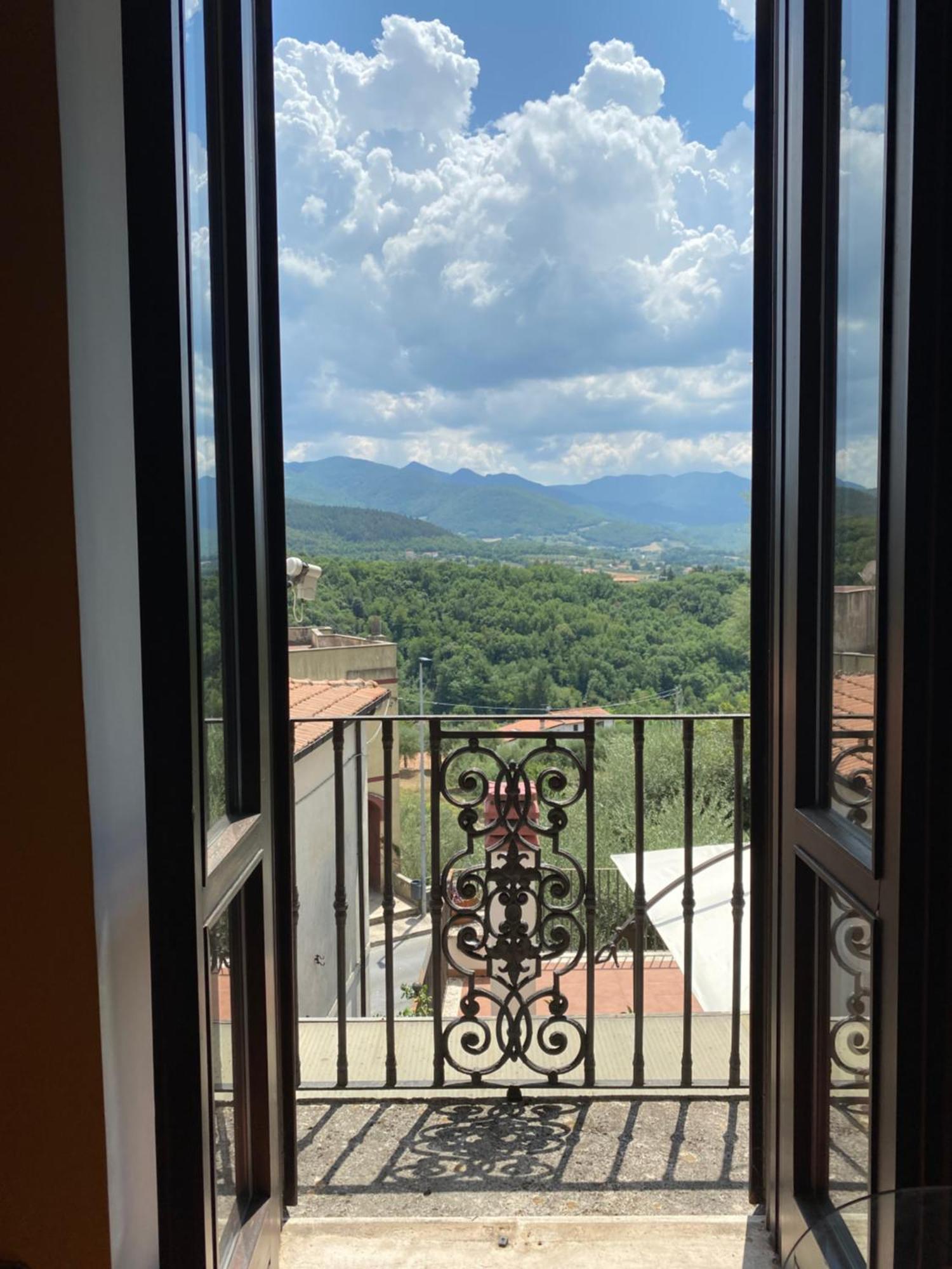Dimora Al Borgo Antico Villa Isernia Exterior photo